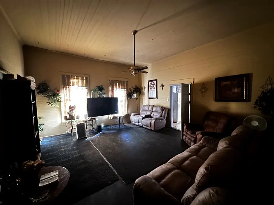 527 Orange St Ne, Dawson, GA 39842 - Image #3