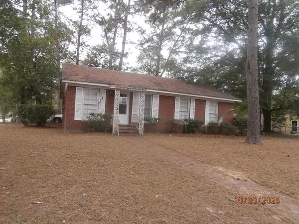 300 Southwood Drive, Albany, GA 31707
