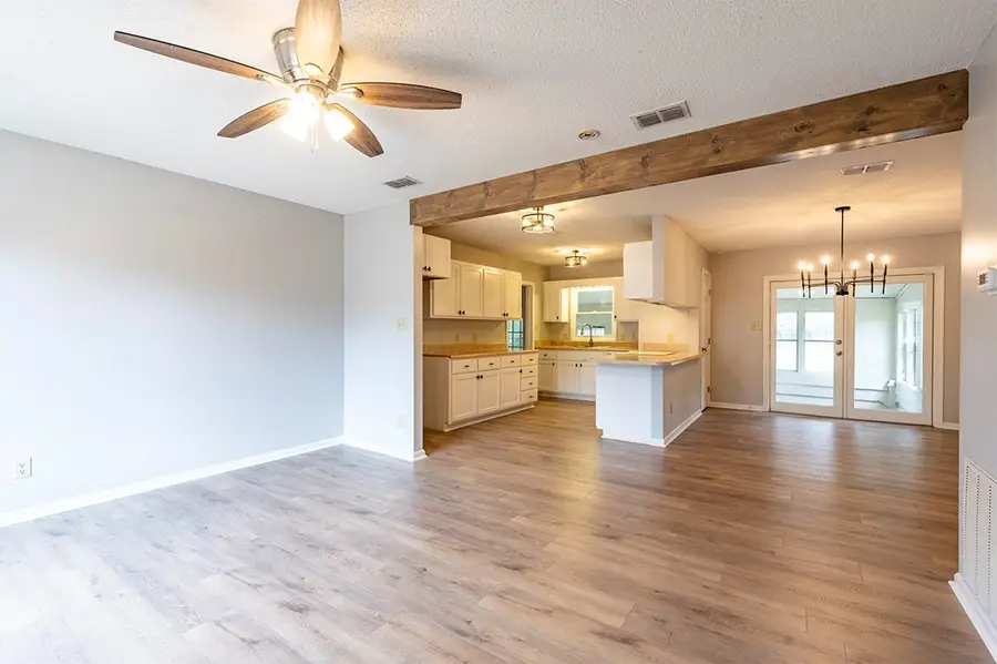 5902 Woodcliff St, Albany, GA 31721 - Image #2