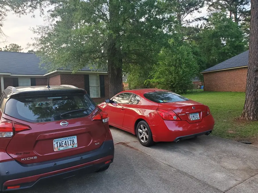 2221 Bedford Ct, Albany, GA 31721 - Image #3