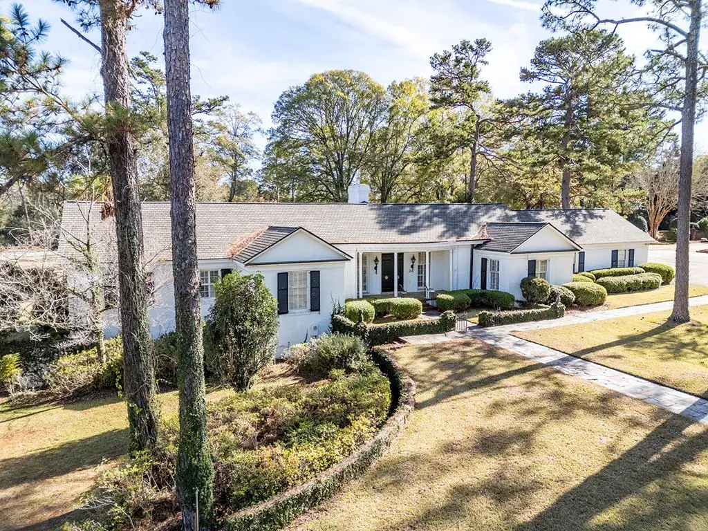 2600 E Doublegate Drive E, Albany, GA 31721 - Image #1