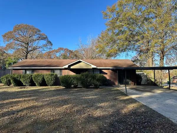 113 Lexington Lane, Leesburg, GA 31763