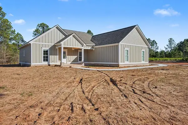 131 Brittany Lakes Drive, Leesburg, GA 31763