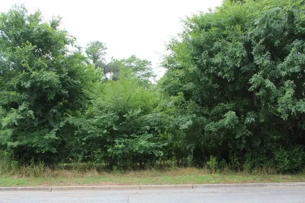 346 Osprey Ridge Court, Albany, GA 31721