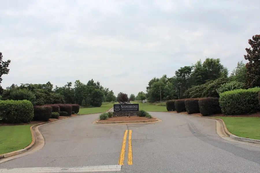 350 Osprey Ridge Court, Albany, GA 31721 - Image #3