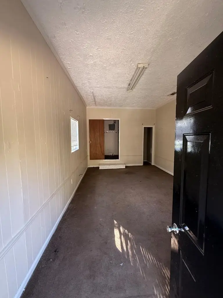 2225 S Washington Street, Albany, GA 31701 - #2