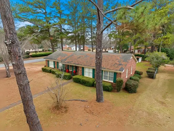 2715 Whispering Pines Rd, Albany, GA 31707 - Image #3