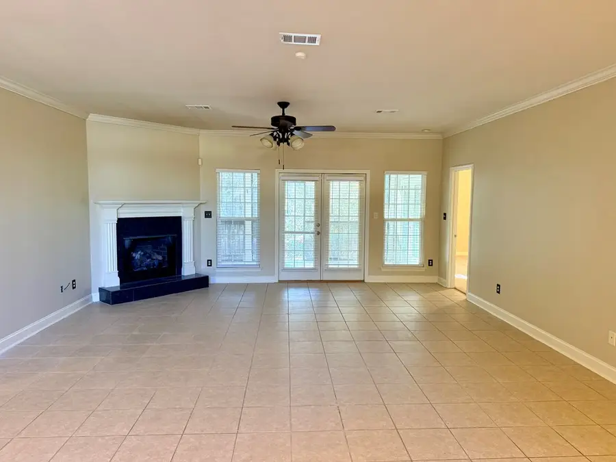 1633 Devon Drive, Albany, GA 31721 - Image #3