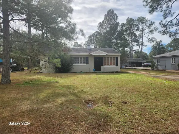 1608 Highland Avenue, Albany, GA 31707