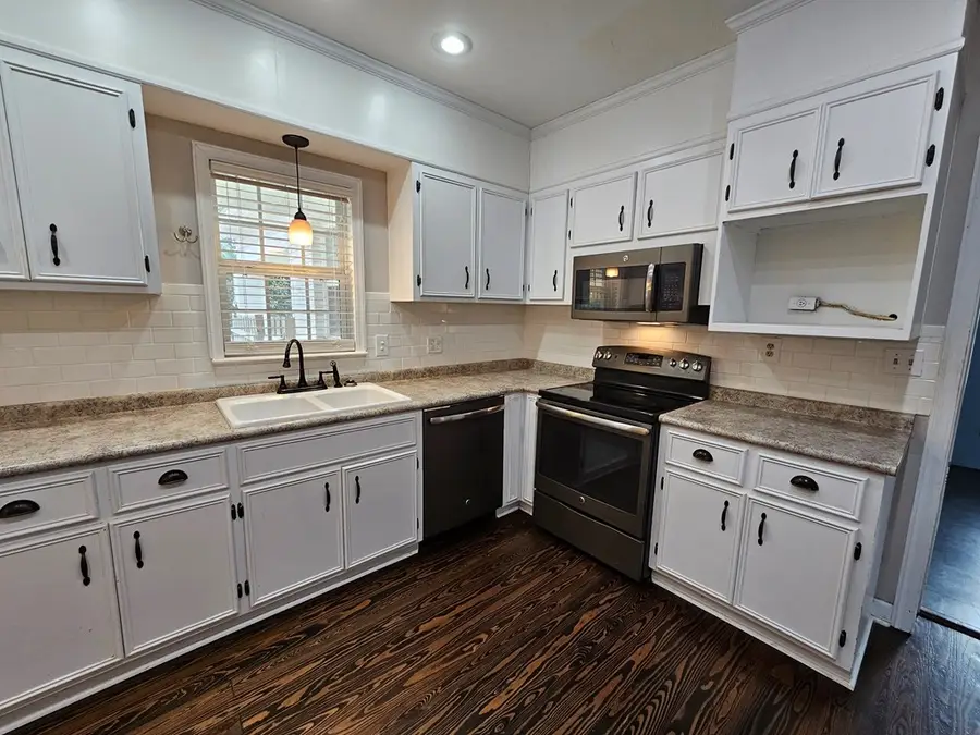 602 N Isabella Street, Sylvester, GA 31791 - #3