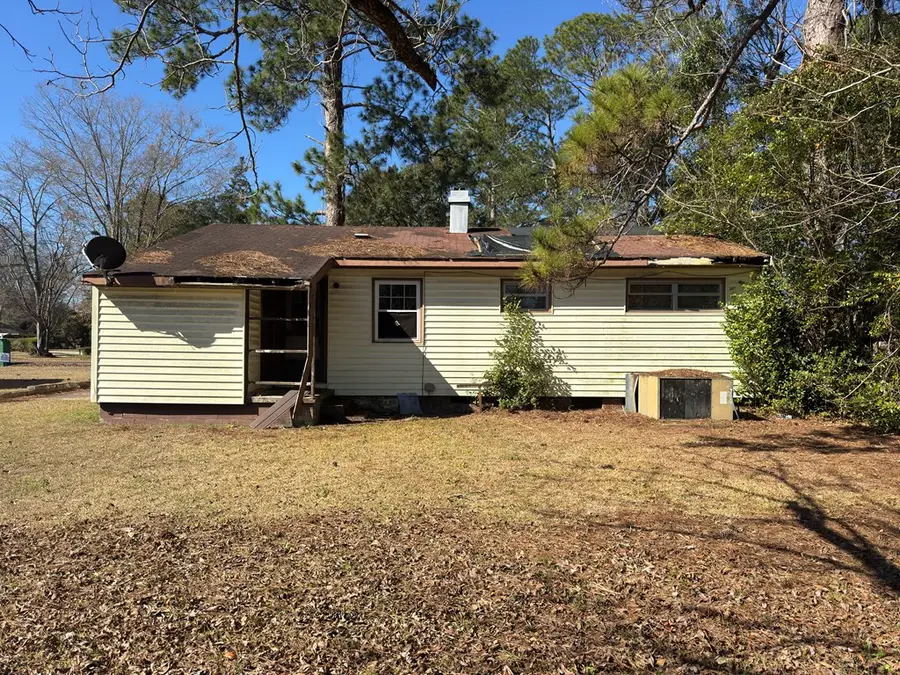 1402 Estelle St, Albany, GA 31705 - #2