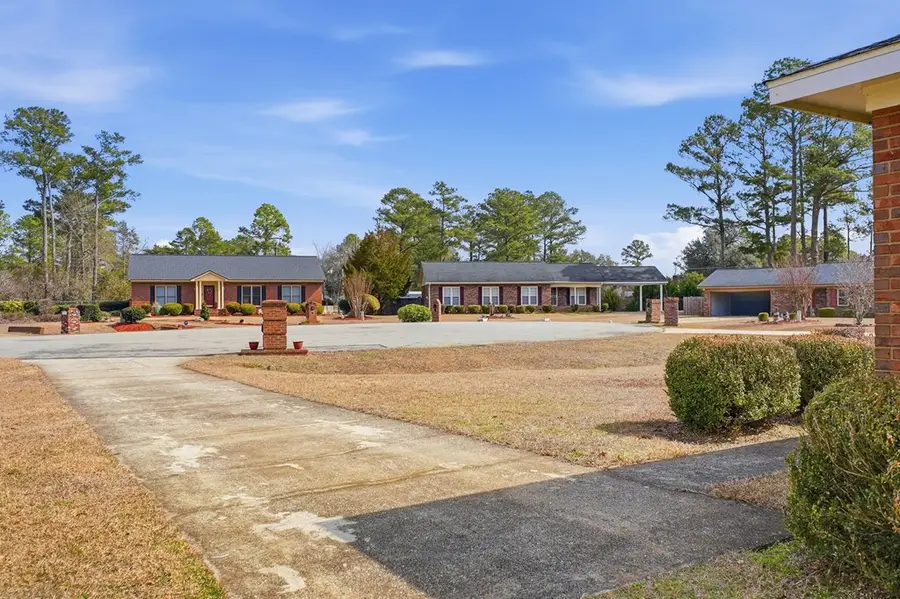 621 Aztec Lane, Albany, GA 31705 - #3