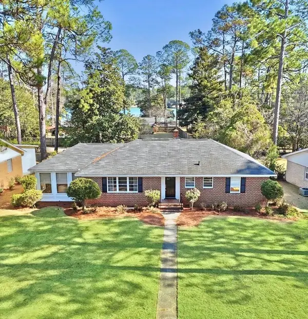 2108 Robinhood Road, Albany, GA 31707