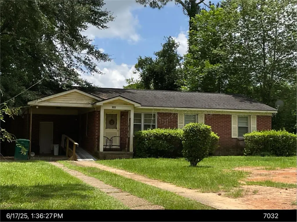 205 Cannon Avenue, Albany, GA 31707 - #1