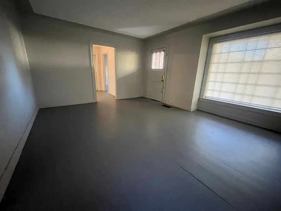 1906 E Broad Ave, Albany, GA 31705 - #2