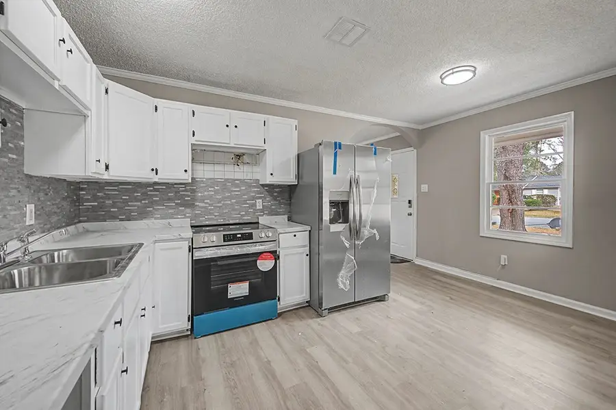 314 Tremont Avenue, Albany, GA 31701 - #3