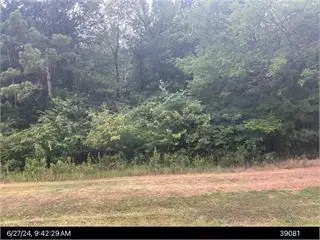 301 Hidden Lakes Drive, Albany, GA 31721 - #1