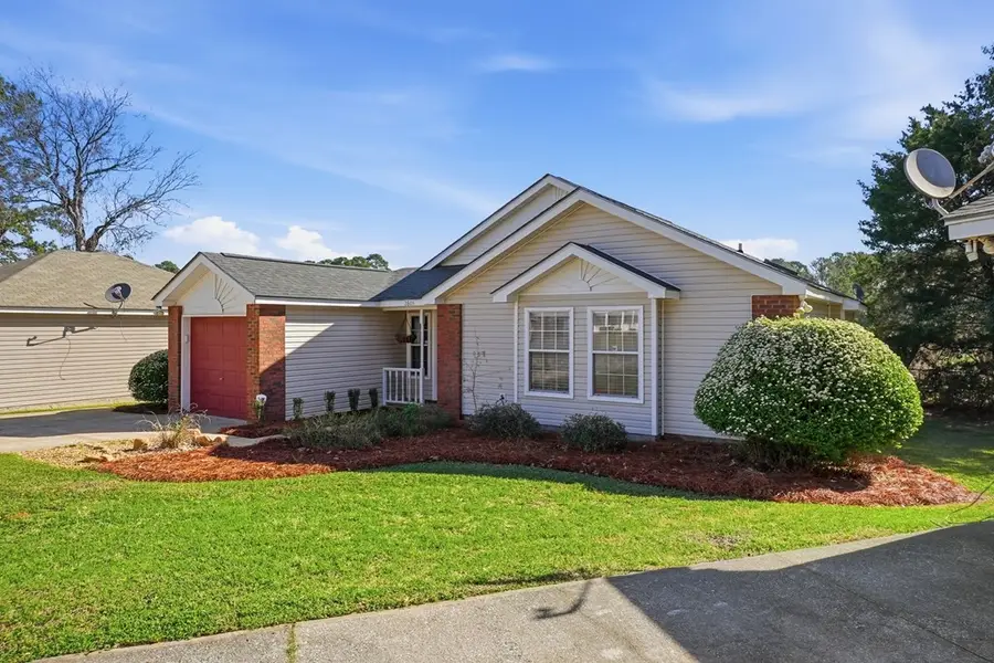 2805 Stonewater Drive, Albany, GA 31721 - #2