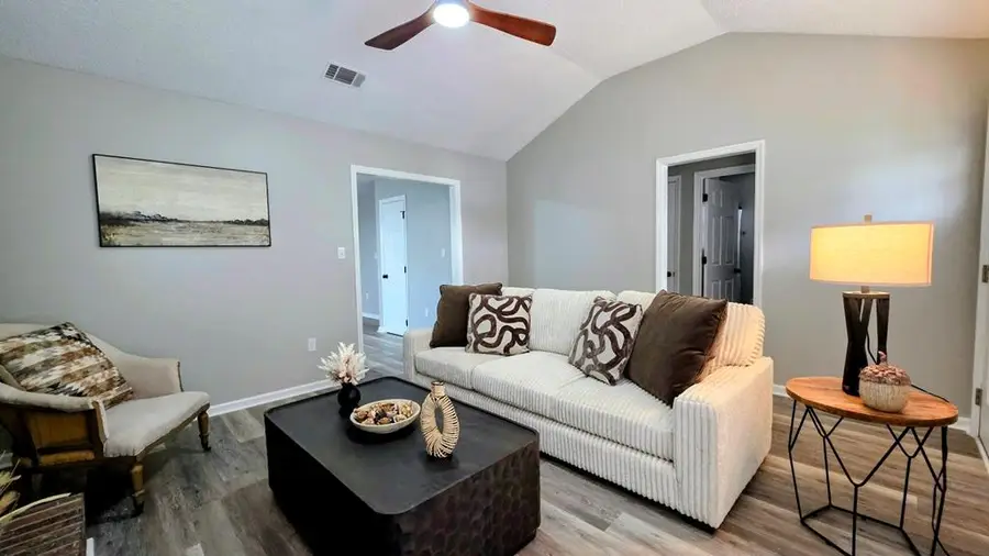 2523 Schley Avenue, Albany, GA 31707 - #3