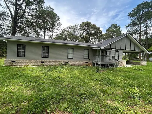 6017 James, Albany, GA 31705
