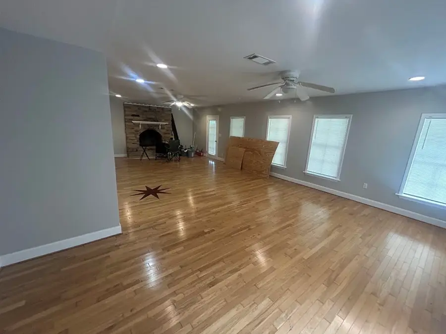 6017 James, Albany, GA 31705 - #2