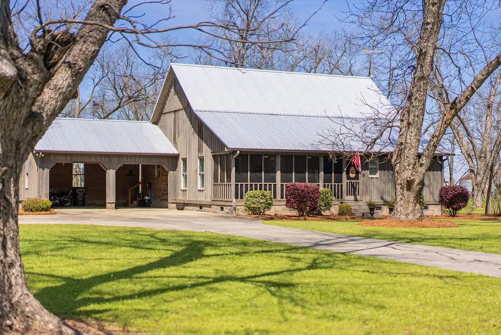 5200 Percey Hatcher Rd, Albany, GA 31705 - #1