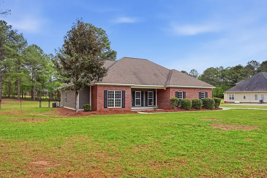 112 Ivy Lane, Albany, GA 31721 - #2