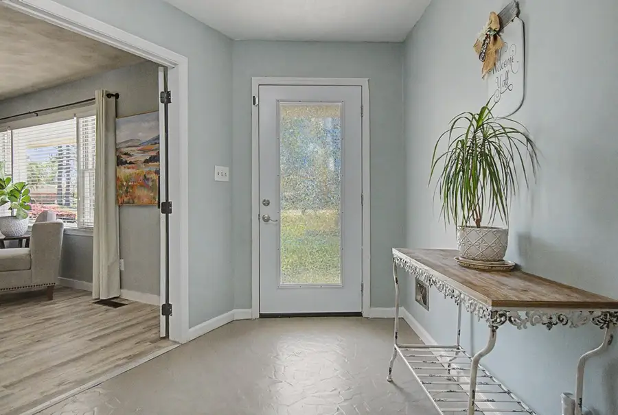 417 Poinciana Avenue, Albany, GA 31705 - #3