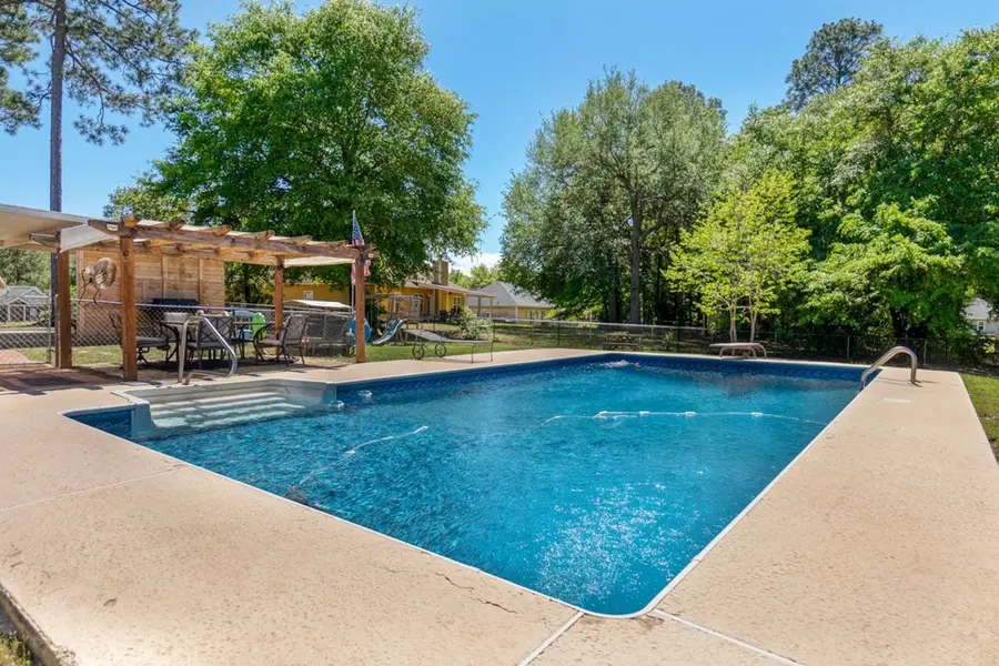 128 Pine Lakes Drive, Leesburg, GA 31763 - #3