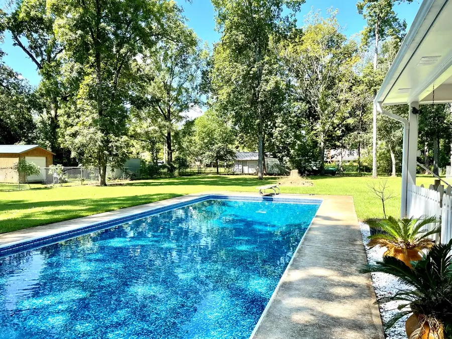 222 North Doublegate Drive, Albany, GA 31721 - #2