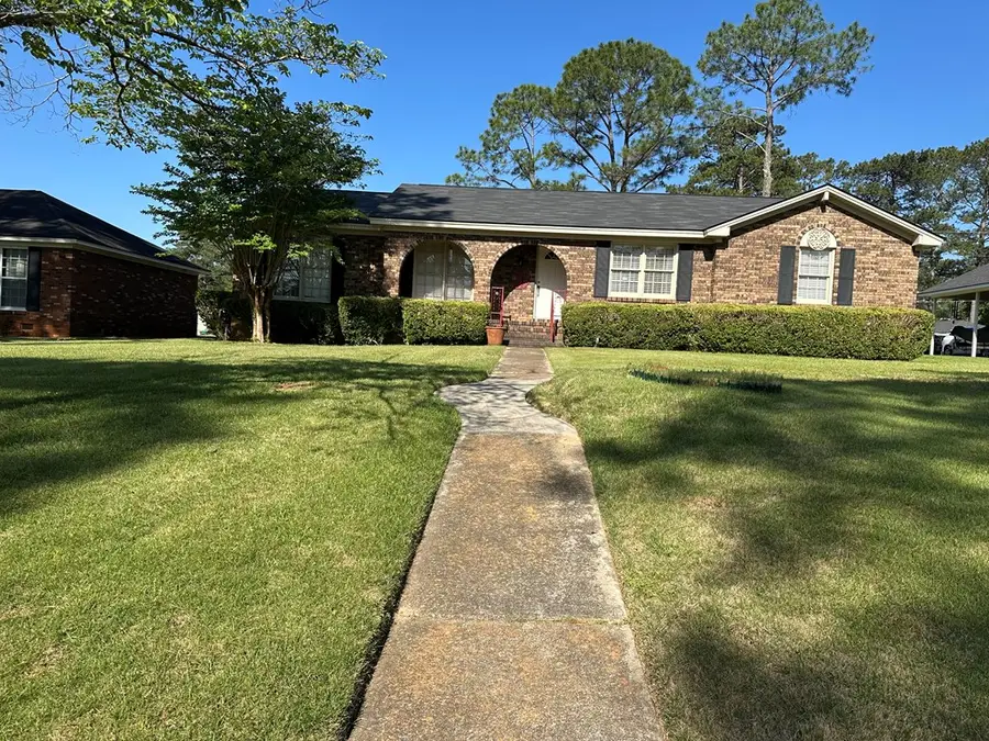 1537 Webb St, Albany, GA 31721 - #3