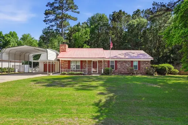 139 Pelham Drive, Leesburg, GA 31763