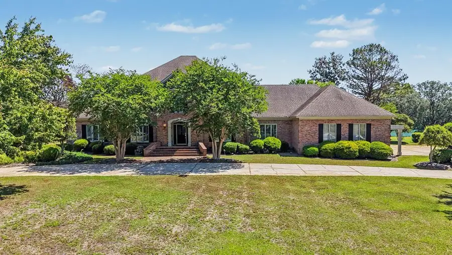 110 Hidden Lakes Drive, Albany, GA 31721 - #2