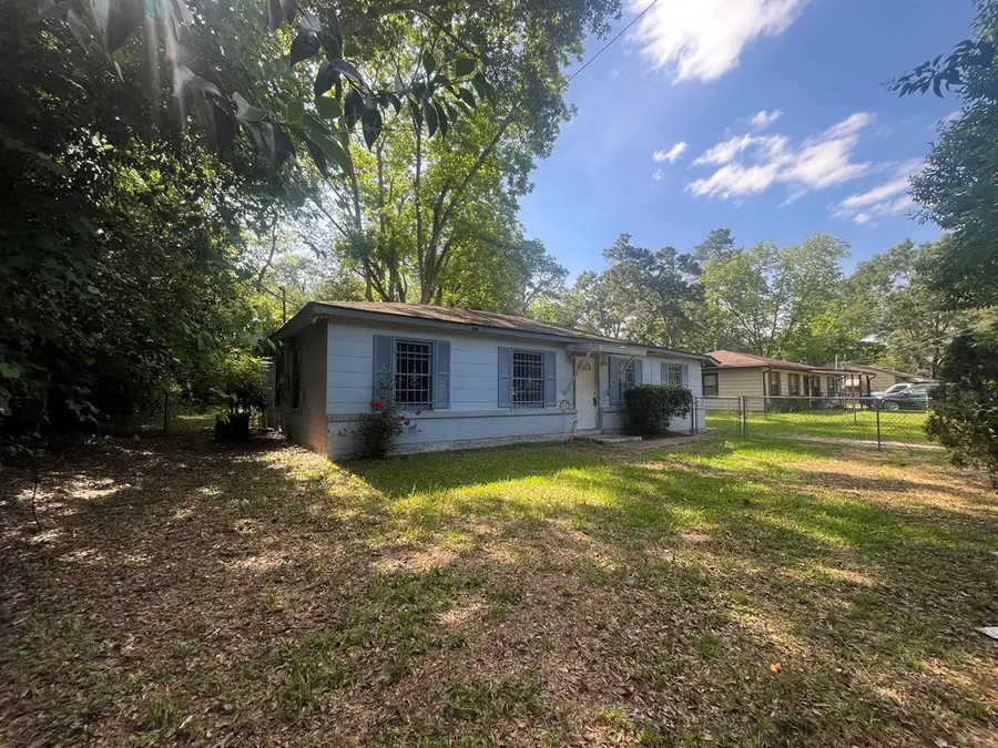409 Vick Street, Albany, GA 31705 - #2