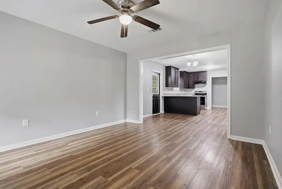 191 Pine Ave, Leesburg, GA 31763 - #2