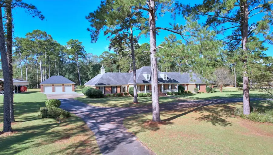 2307 Tara Drive, Albany, GA 31721 - #3