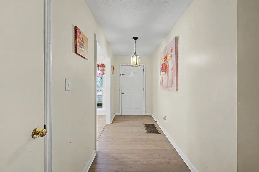 108 NE Rosewood Drive Ne, Albany, GA 31705 - #2