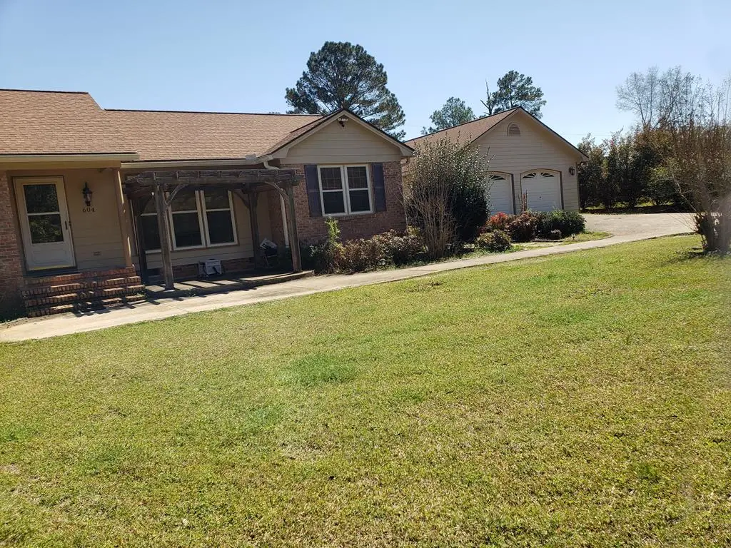 604 Shamrock, Albany, GA 31721 - #1