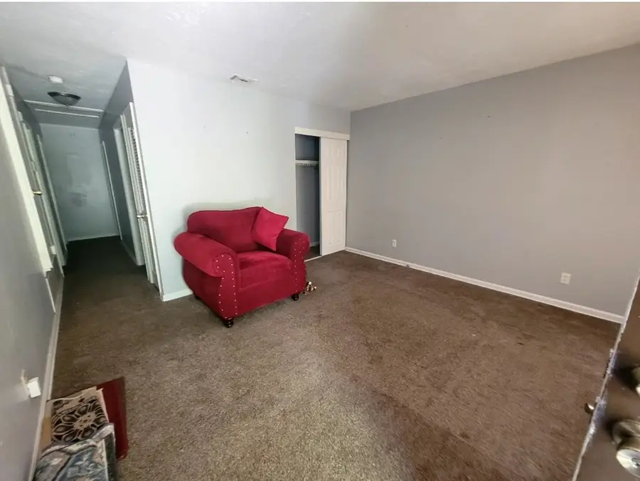 1106 E Society Ave, Albany, GA 31705 - #3