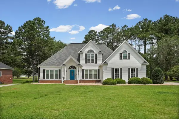 1007 River Pointe Drive, Albany, GA 31701