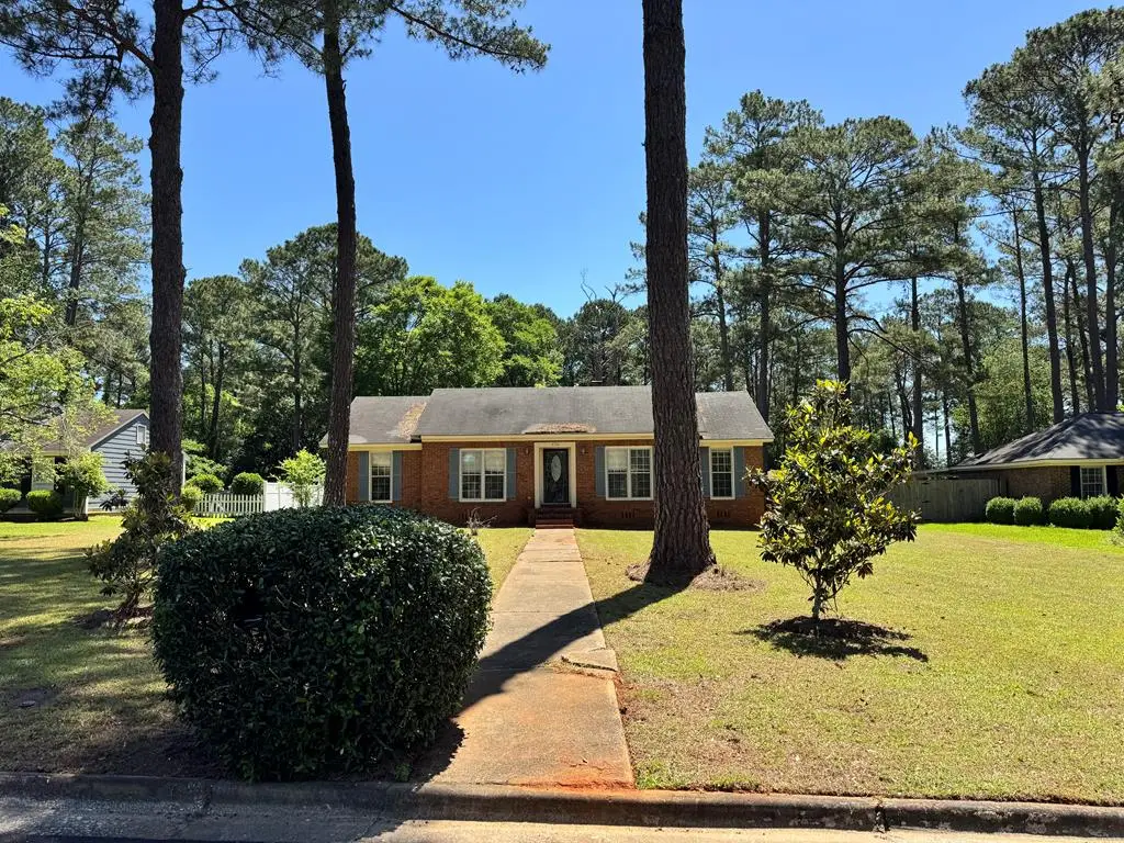 1716 Whisperwood St, Albany, GA 31721 - #1