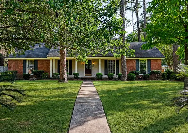 2322 Meadow Brook Lane, Albany, GA 31707