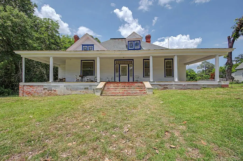 554 E Lee Street, Dawson, GA 39842 - #1