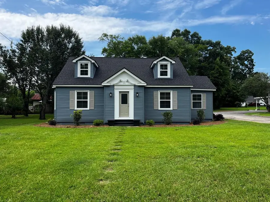 926 Johnson Street Se, Dawson, GA 31742 - #2