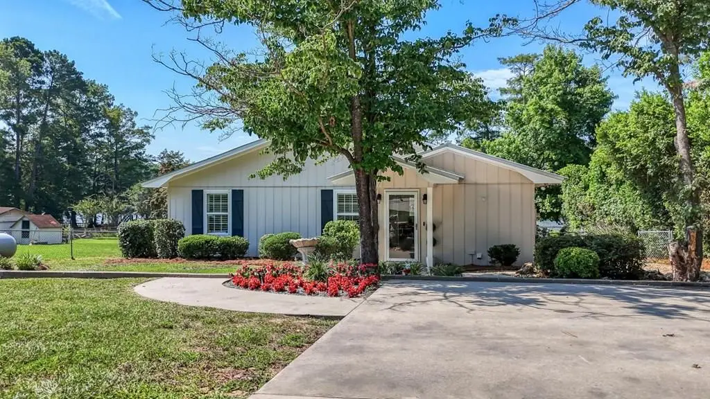 291 N Cedar Creek Rd, Cordele, GA 31015 - #1