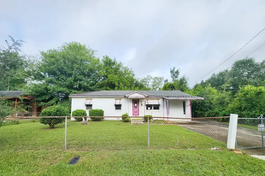 707 Hobson Street, Albany, GA 31705 - #2