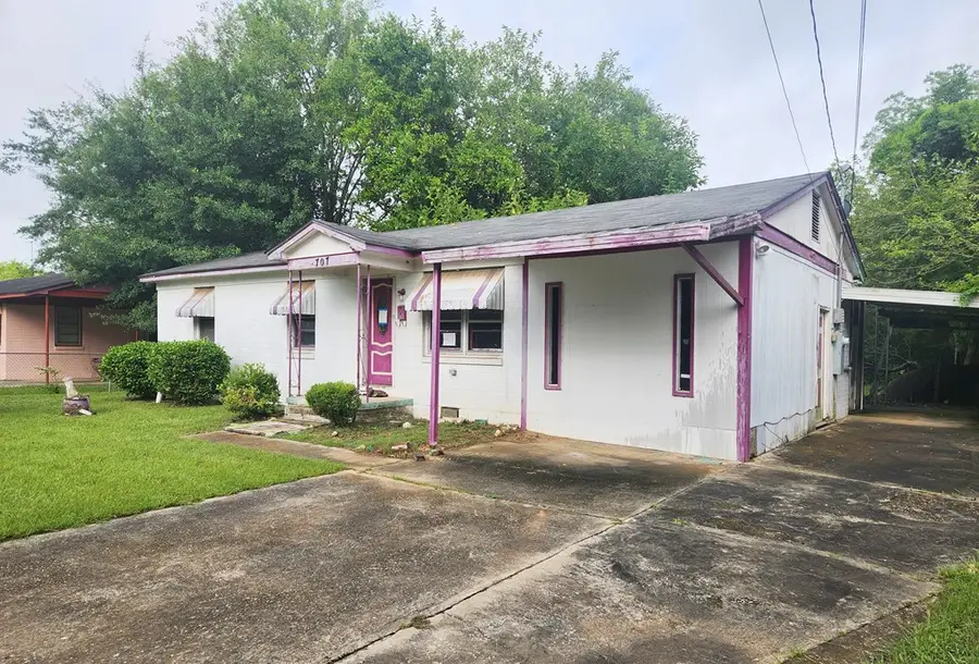 707 Hobson Street, Albany, GA 31705 - #3