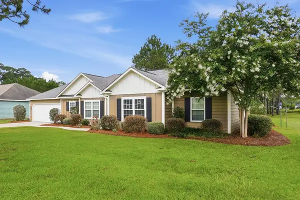 202 White Oak Dr, Leesburg, GA 31763