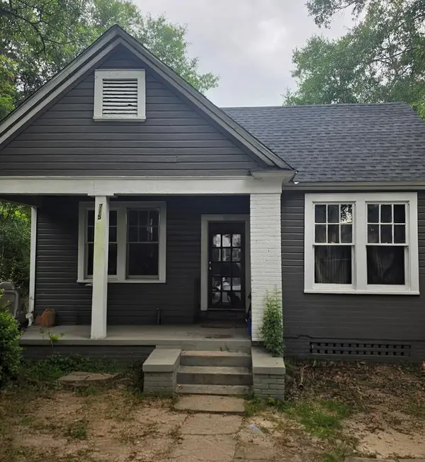 715 First Avenue, Albany, GA 31701