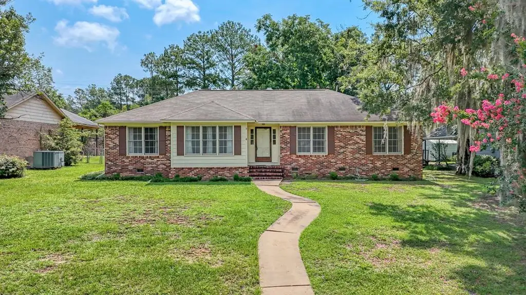 1520 Webb St, Albany, GA 31721 - #1